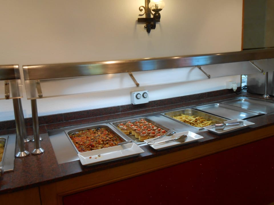 Abend- Mittagessen  R2 Veronica Beach Hotel