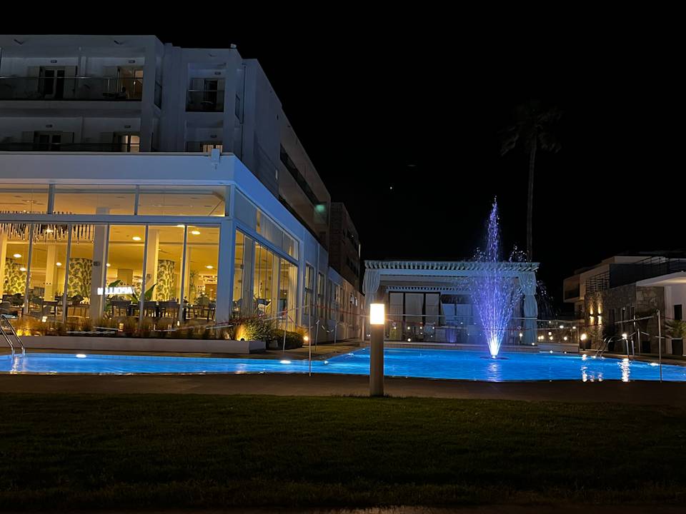 Gartenanlage allsun Hotel Carolina Mare