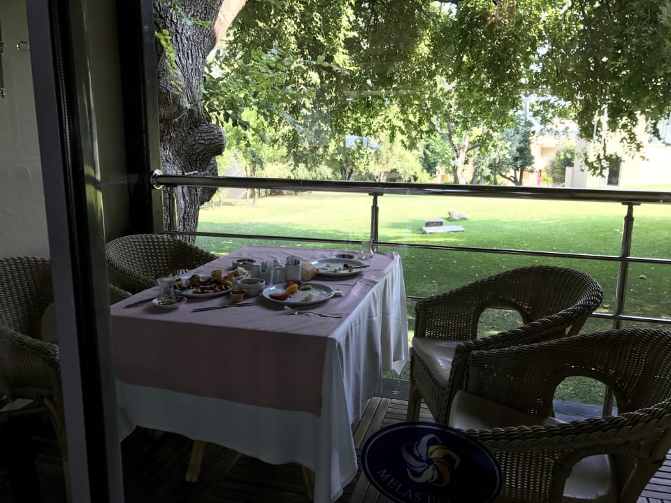 Gastro Melas Resort Hotel