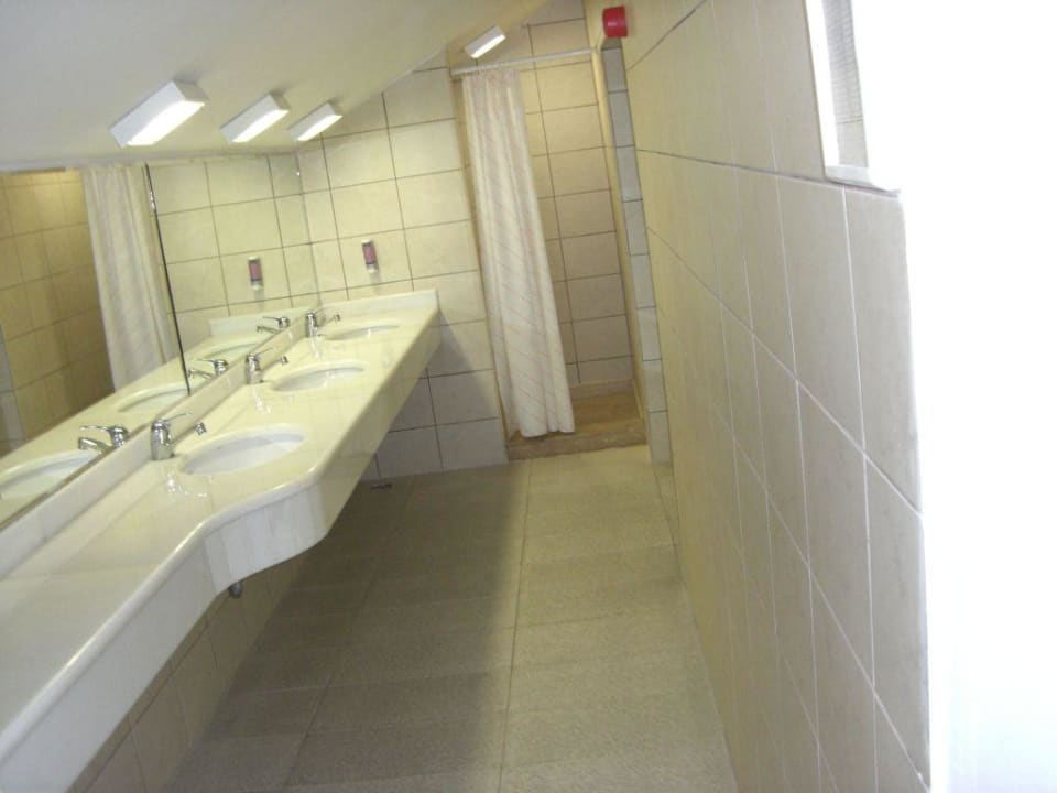 Aussentoilette mit Dusche Sunrise Resort Hotel