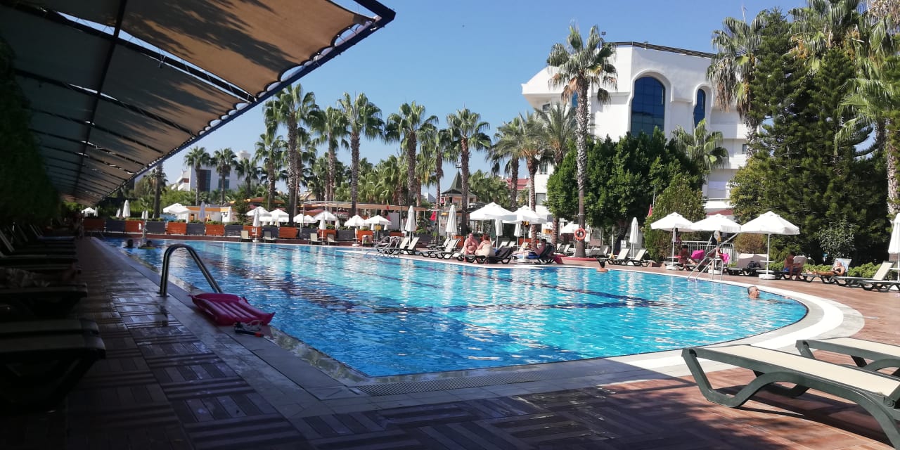 Pool Hane Family Resort