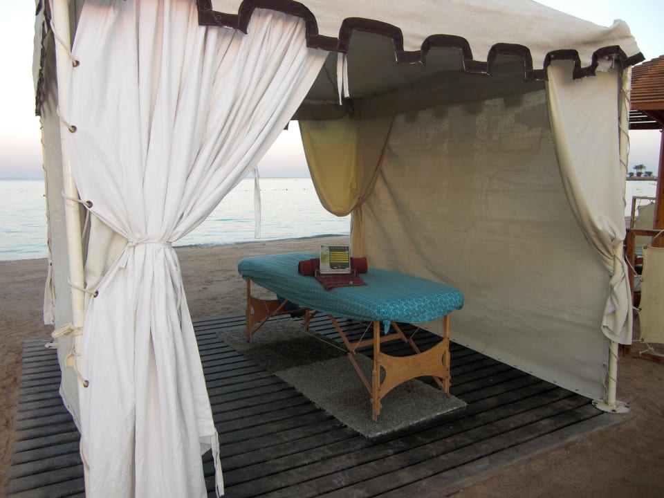 Massagezelt Steigenberger ALDAU Beach Hotel
