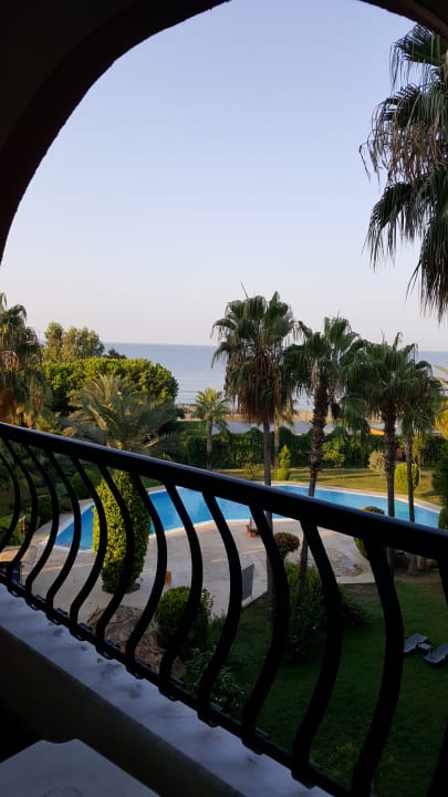 Ausblick Club Turtas Beach Hotel