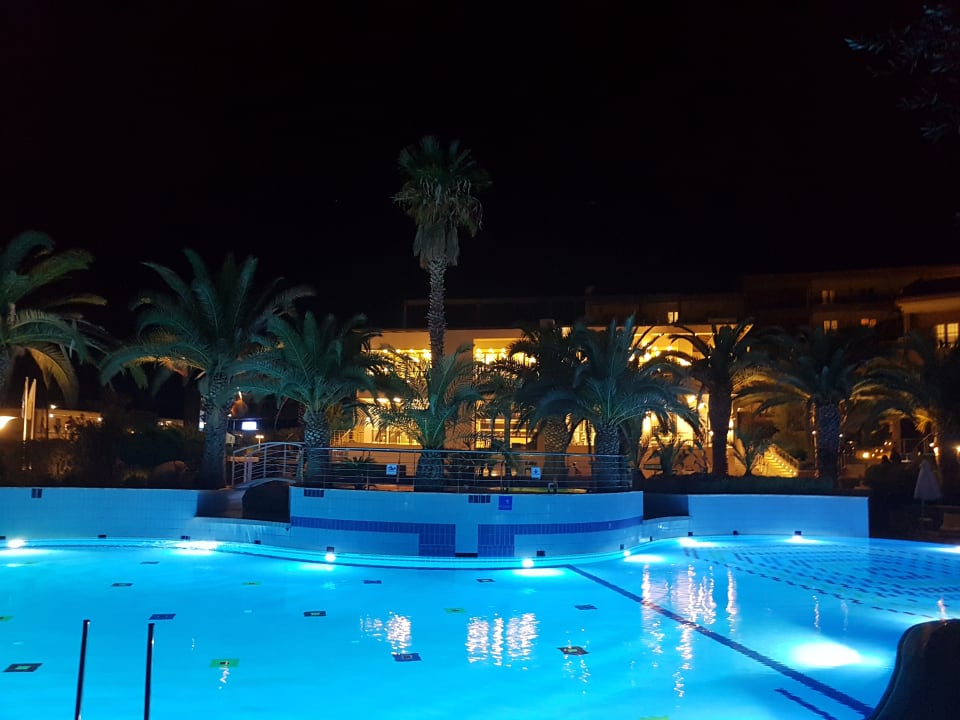 Pool Lagomandra Hotel & Spa