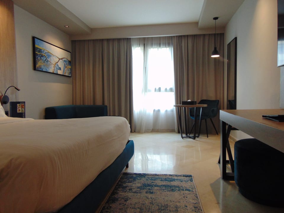 Zimmer Hotel Golden Tulip El Mechtel