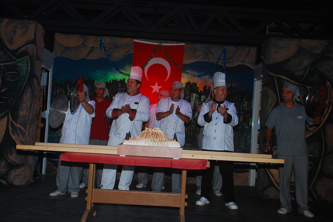 Und wie sie gefertigt haben.. Hotel Sirma