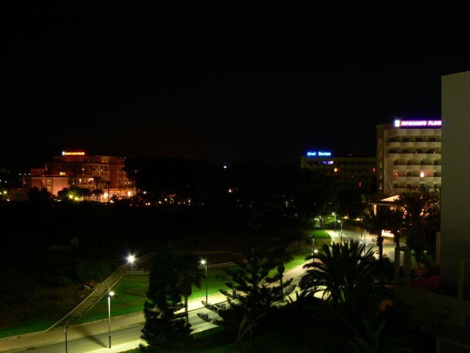 Bei Nacht Hipotels Bahia Grande