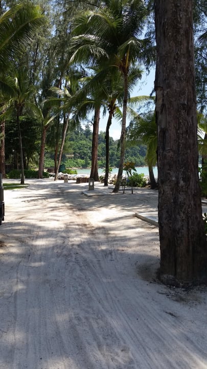 Weg am Strand  Moracea by Khao Lak Resort