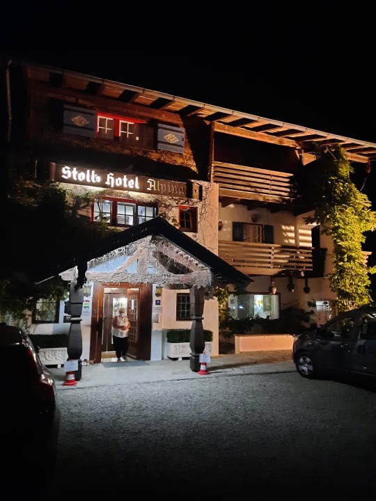 Außenansicht Stoll's Hotel Alpina