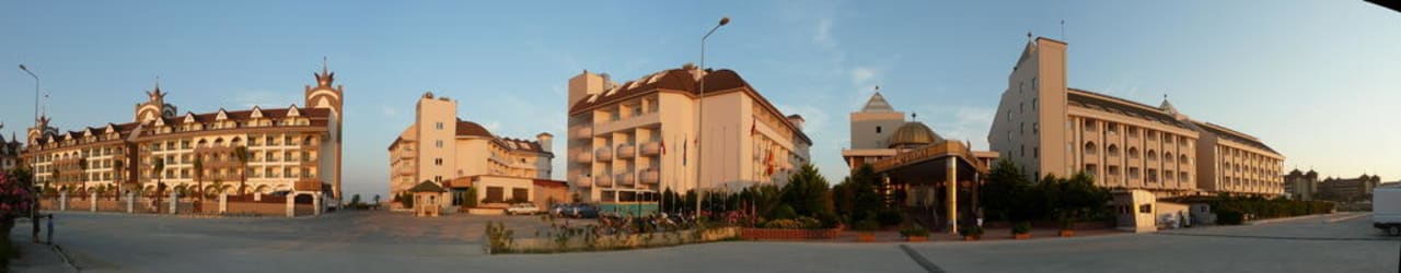 Rundblick von Crown Palace bis Hane Garden Calimera Hane Garden