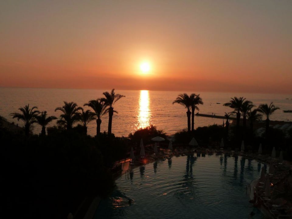 Sonnenuntergang PALOMA Perissia