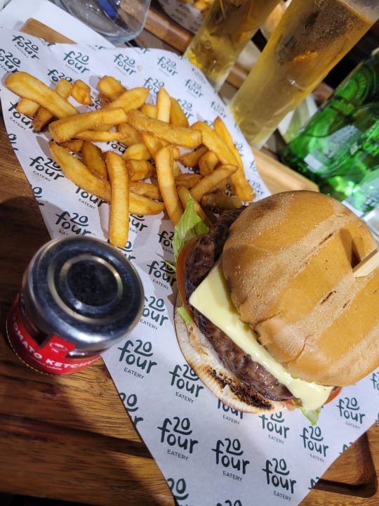 Gastro Wyndham Residences The Palm