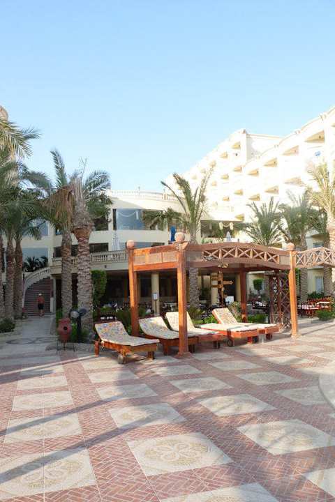 Liegen beim Kinderpool Riviera Aqua Park Resort