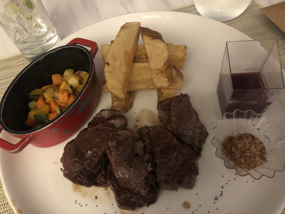 Gastro Lopesan Costa Bávaro Resort, Spa & Casino