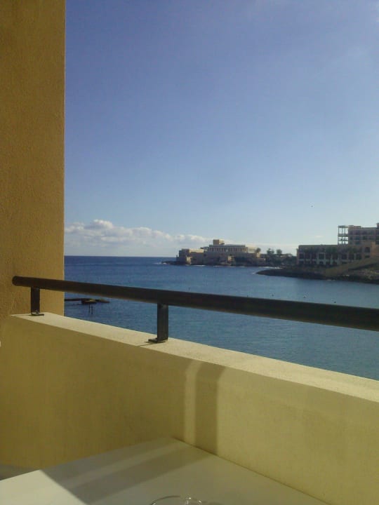 View 2                                             Verdi St George's Bay Marina