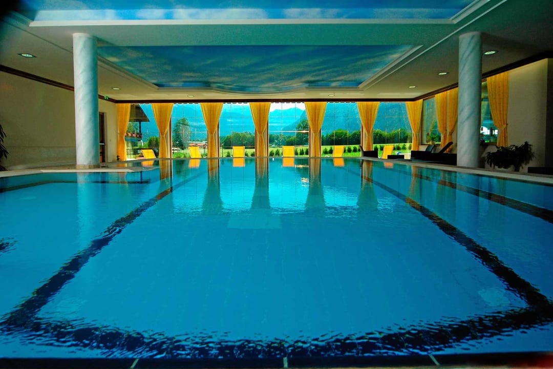 Pool Wellnesshotel Zechmeisterlehen