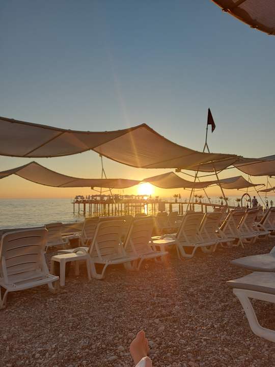 Strand Delphin Deluxe Resort