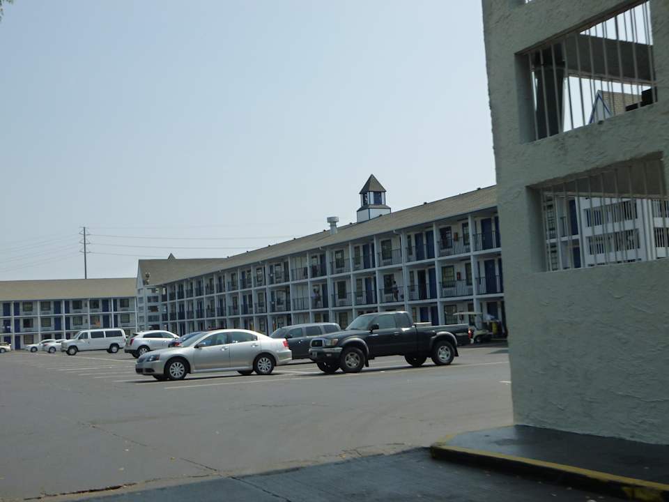 Großes Hotel mit sehr vielen Zimmern Hotel Howard Johnson Express Kissimmee