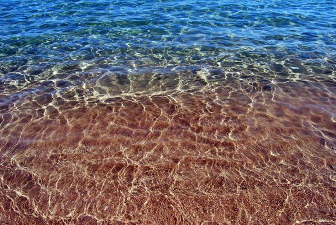 Das herrlich klare Meer Ghazala Beach