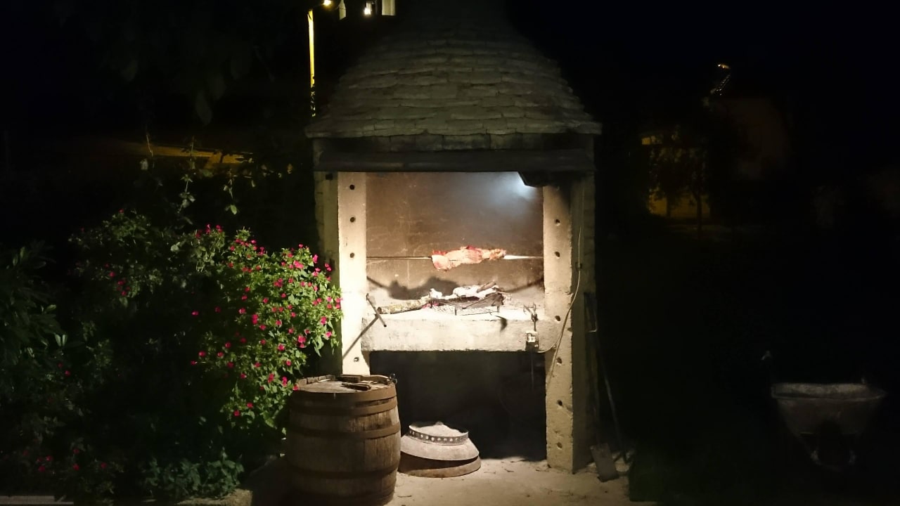 Der obligatorische Grill Rooms Kaštel