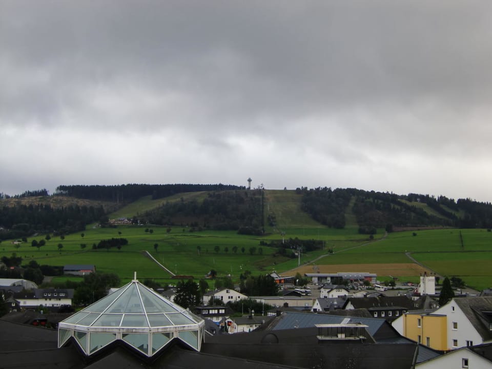 Ausblick auf den Ettelsberg vom Hotel Familotel Sonnenpark