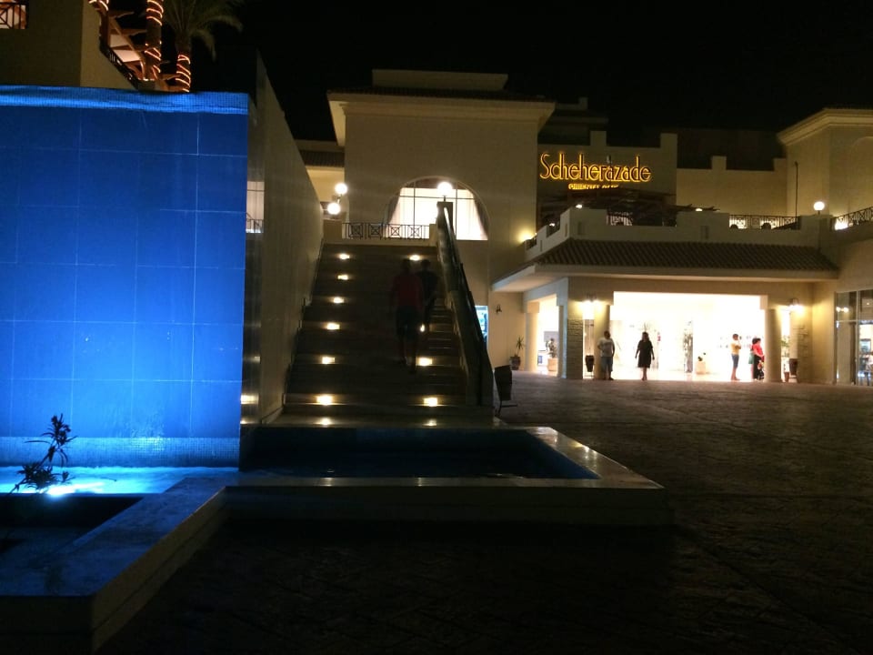 Weg zur Lobby  Cleopatra Luxury Resort Makadi Bay