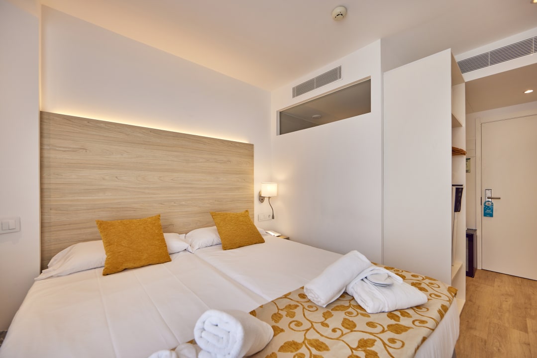 Zimmer Hotel Ilusion Moreyó