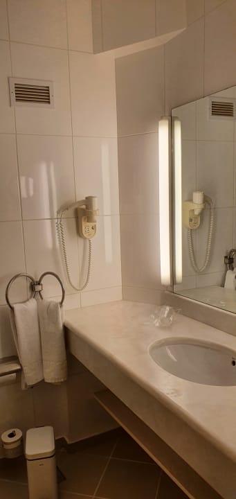 Zimmer Anissa Beach & Village