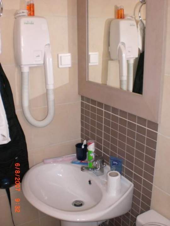 Bad Hotel Little Inn