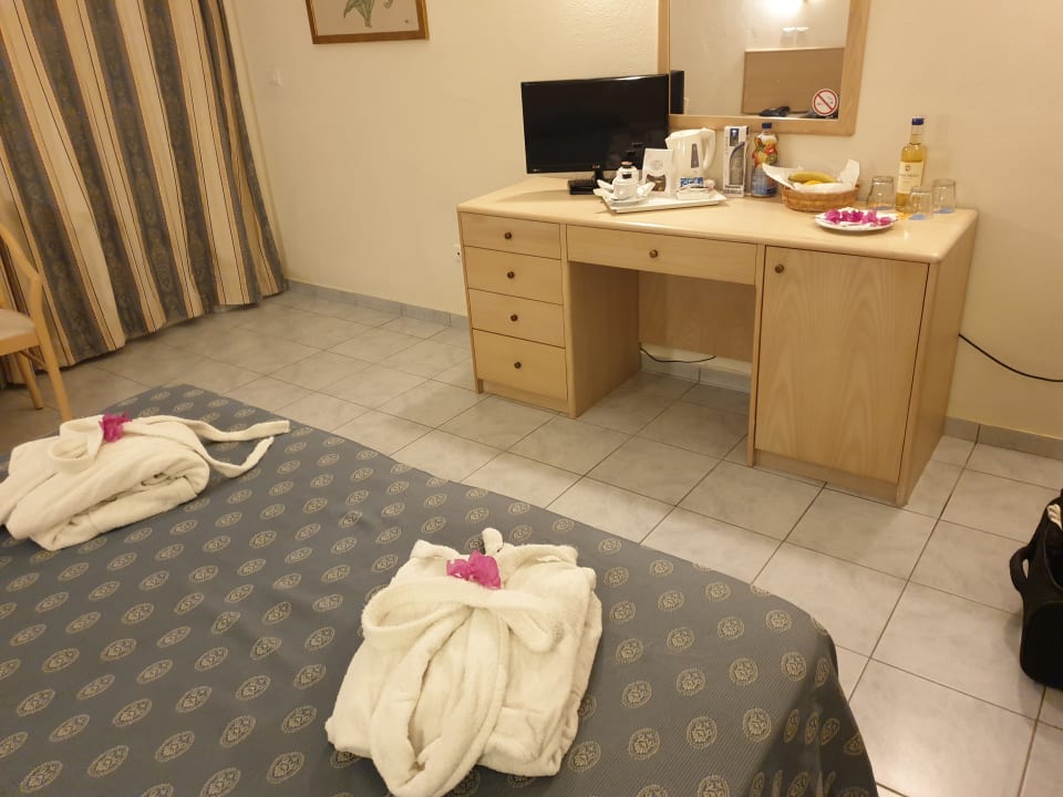 Zimmer Hotel Kalithea Horizon Royal