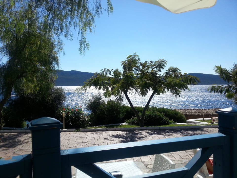 Widok z bufertu przy plazy Bodrum Holiday Resort & Spa