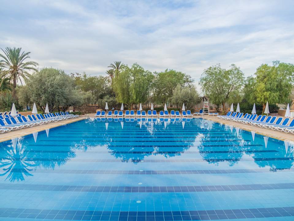 Pool Valeria Madina Club Resort
