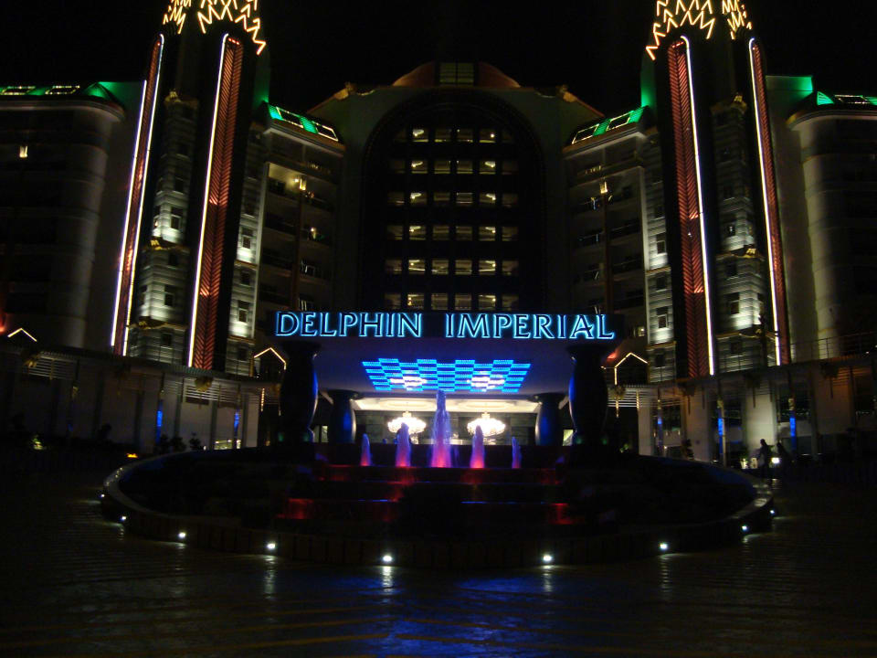 Eingang Hotel Delphin Imperial