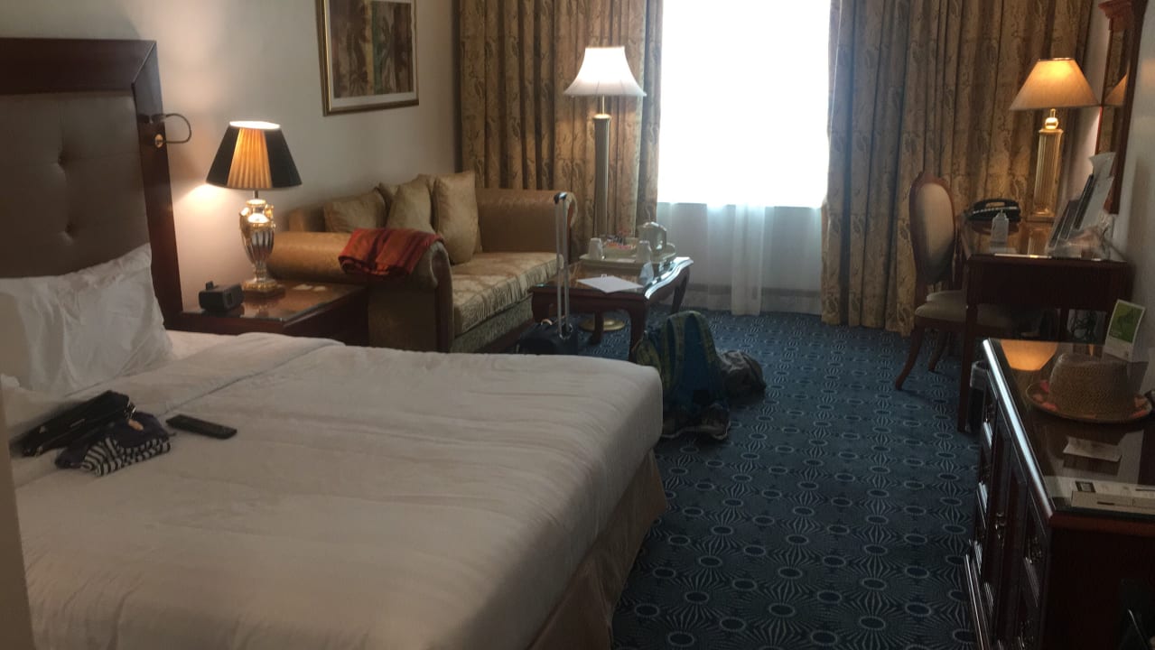 Zimmer Holiday Inn Bur Dubai - Embassy District