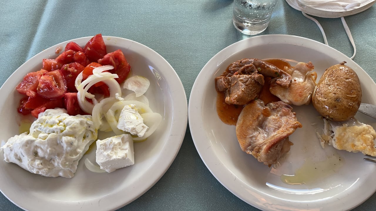 Gastro Anissa Beach & Village