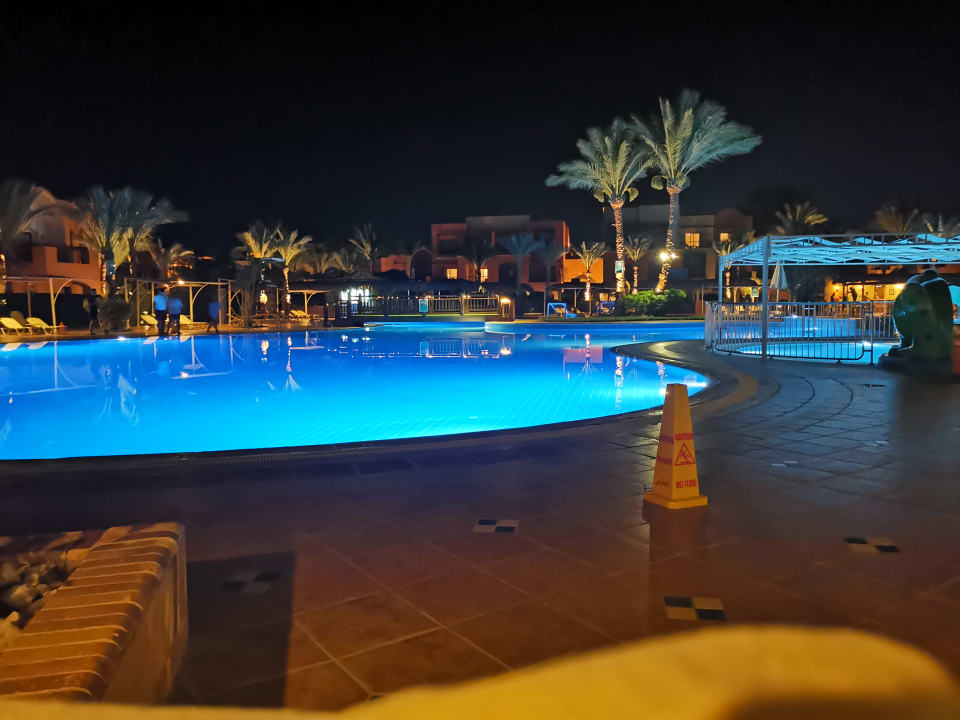 Pool Jaz Makadi Saraya Resort