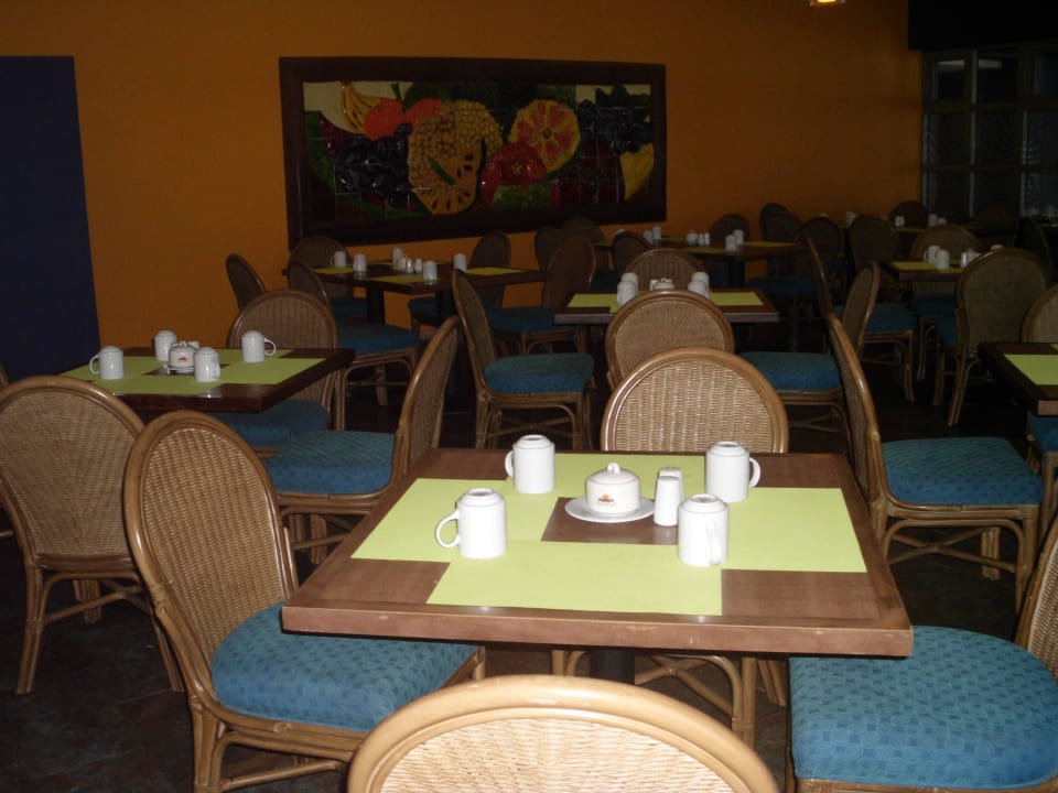 Frühstück Zuana Beach Resort