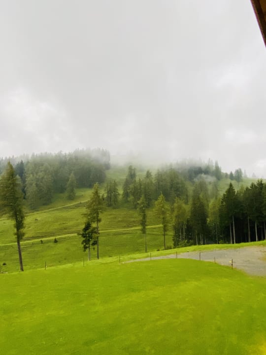 Ausblick Almwellness Hotel Pierer