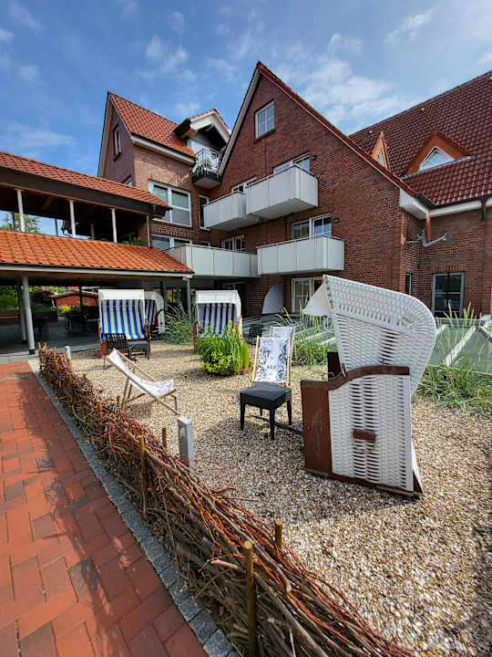 Gartenanlage HOTEL DÜNENLÄUFER Carolinensiel