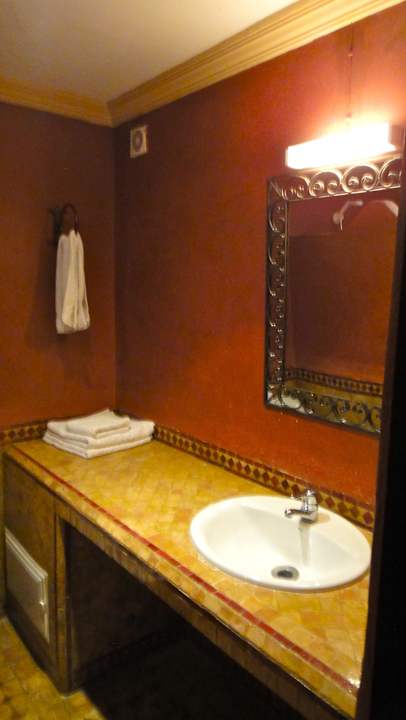 Bad Teilansicht Auberge Kasbah Chez Amaliya