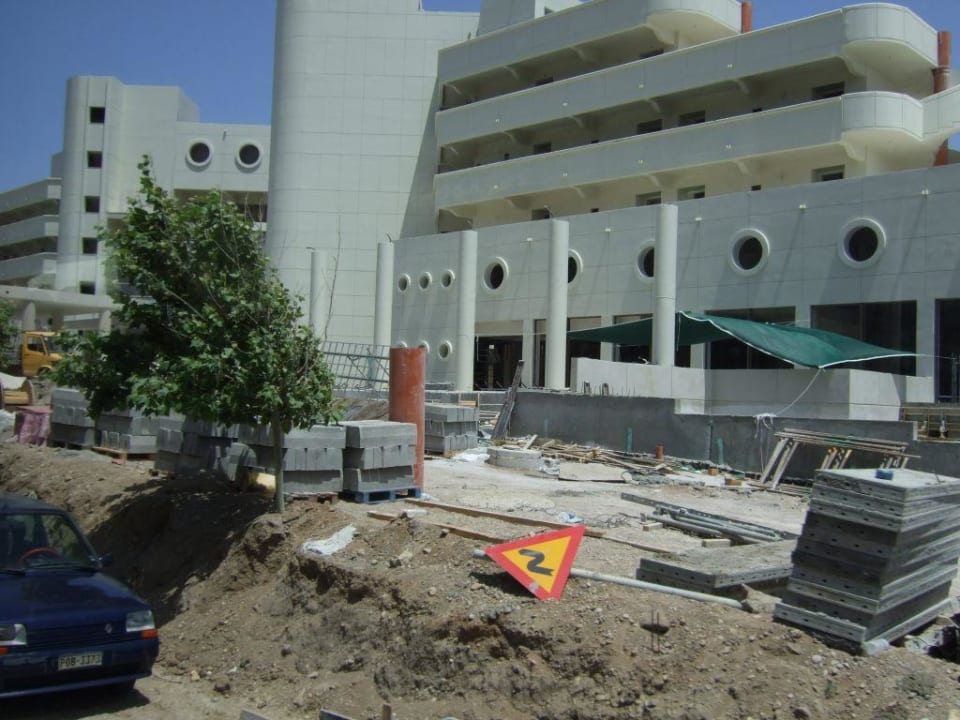 Nachbargrundstück Rodos Palladium Leisure & Wellness