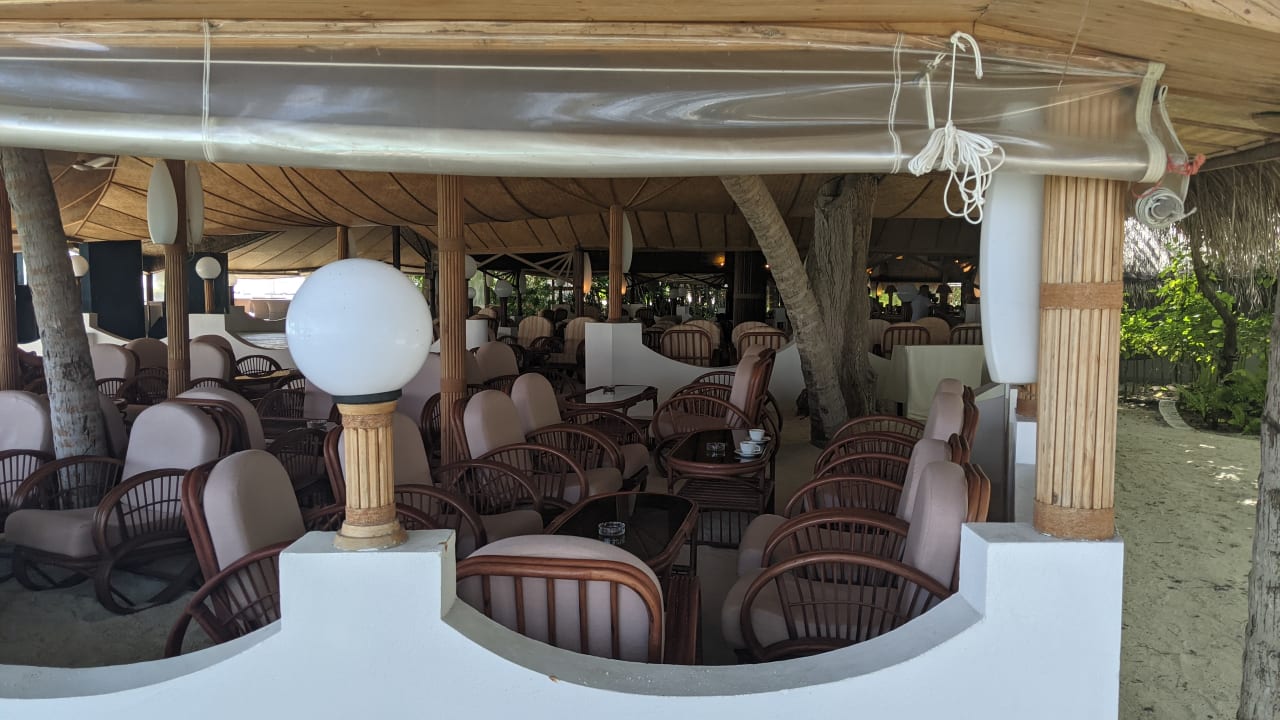 Gastro Thulhagiri Island Resort