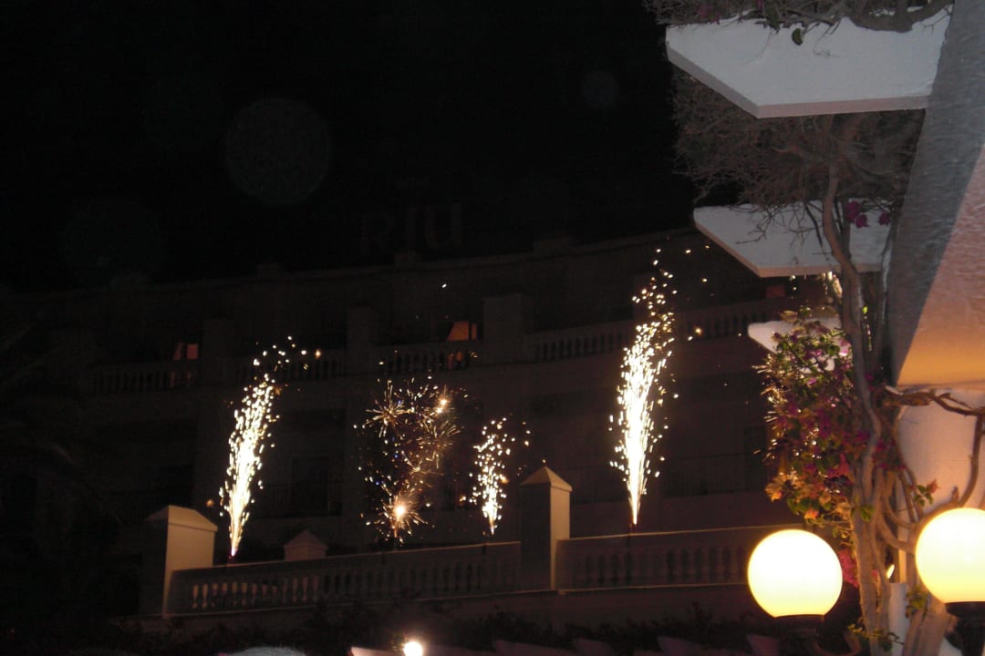 Kleines Feuerwerk beim Apero Hotel Riu Palace Maspalomas Adults Only