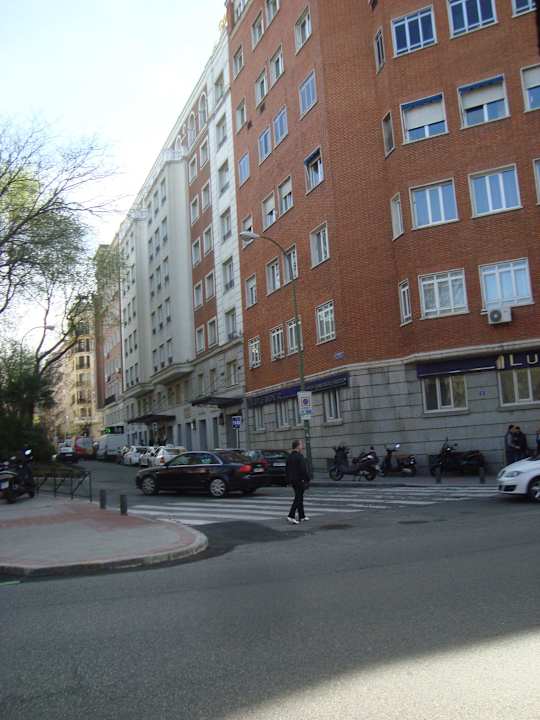 Der Hoteleingang Barceló Emperatriz