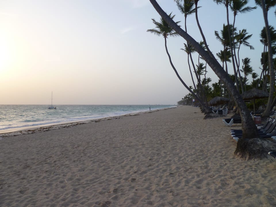 Strand beim Sonnenaufgang Grand Palladium Select Bávaro Resort & Spa