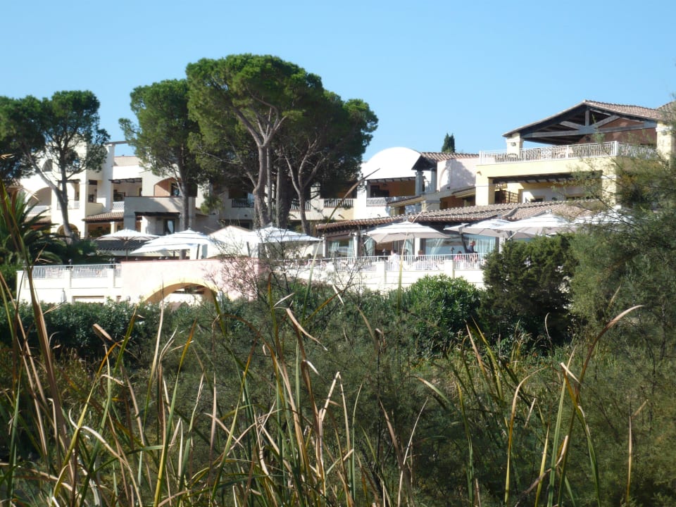 Ansicht vom Weg zum Strand Hotel Abi d'Oru