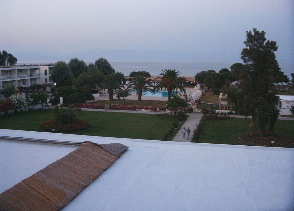 Außenansicht Mitsis Messonghi Beach Hotel