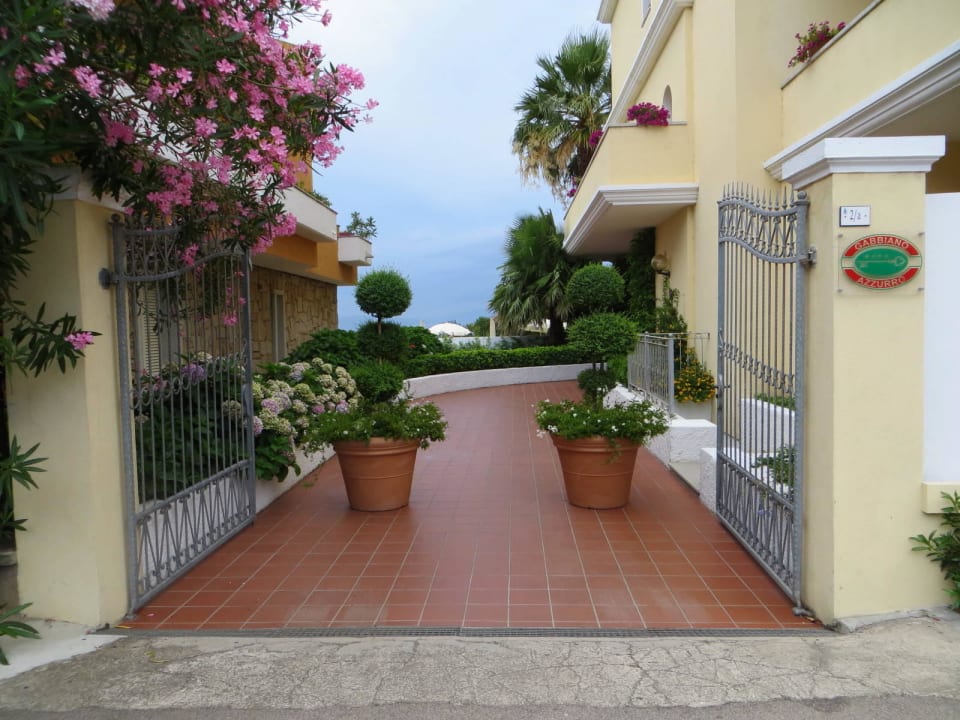 Eingang Gabbiano Azzurro Hotel & Suites