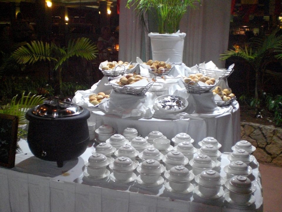 Suppe am intern.Büffet im Hauptrestaurant Couples Swept Away - Adults only