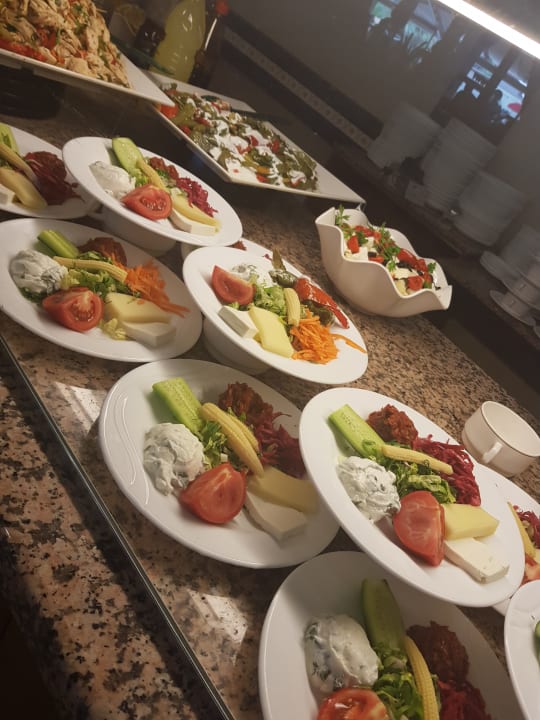 Gastro Club Yali Hotels & Resort